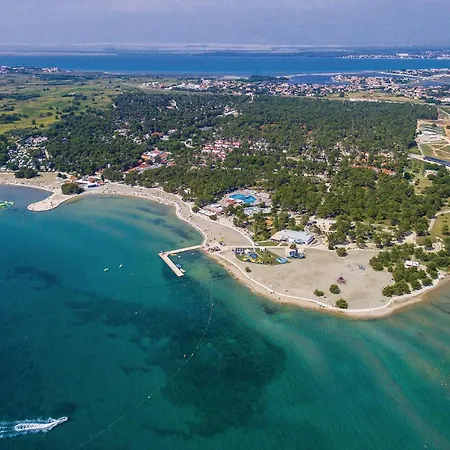 בית נופש Gorgeous In זאטון