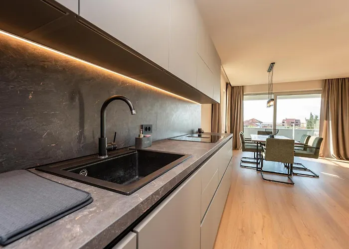 Gorgeous In Дом отдыха