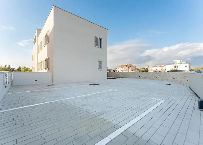 Gorgeous In * Zaton (Zadar)